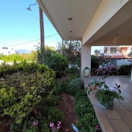 Mpou's House * Nea Artaki